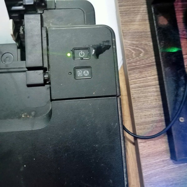 Dịch vụ thay pin laptop Huyện Hóc Môn