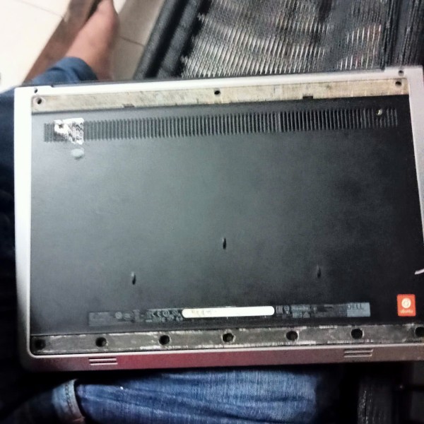 Dịch vụ thay pin laptop Quận 6