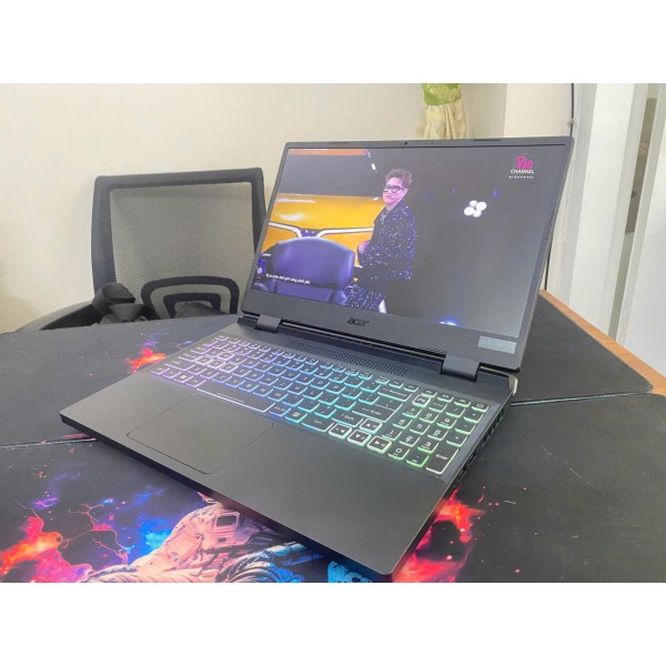 Dịch vụ thay pin laptop Quận 11