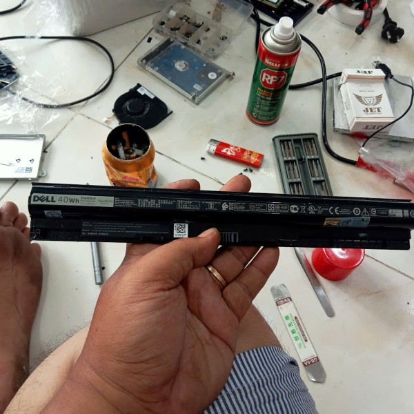 Dịch vụ thay pin laptop Quận 8
