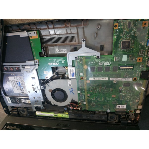 Dịch vụ thay pin laptop Quận Tân Phú